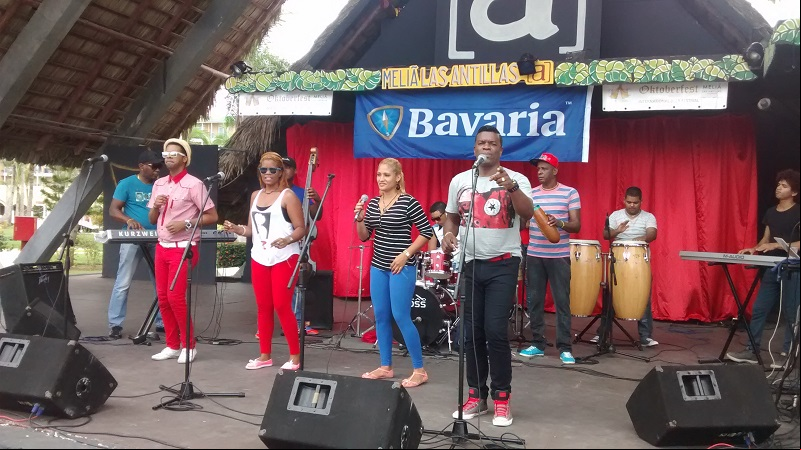 Hector Daniel y la Constelacion_varadero_2015_5.jpg