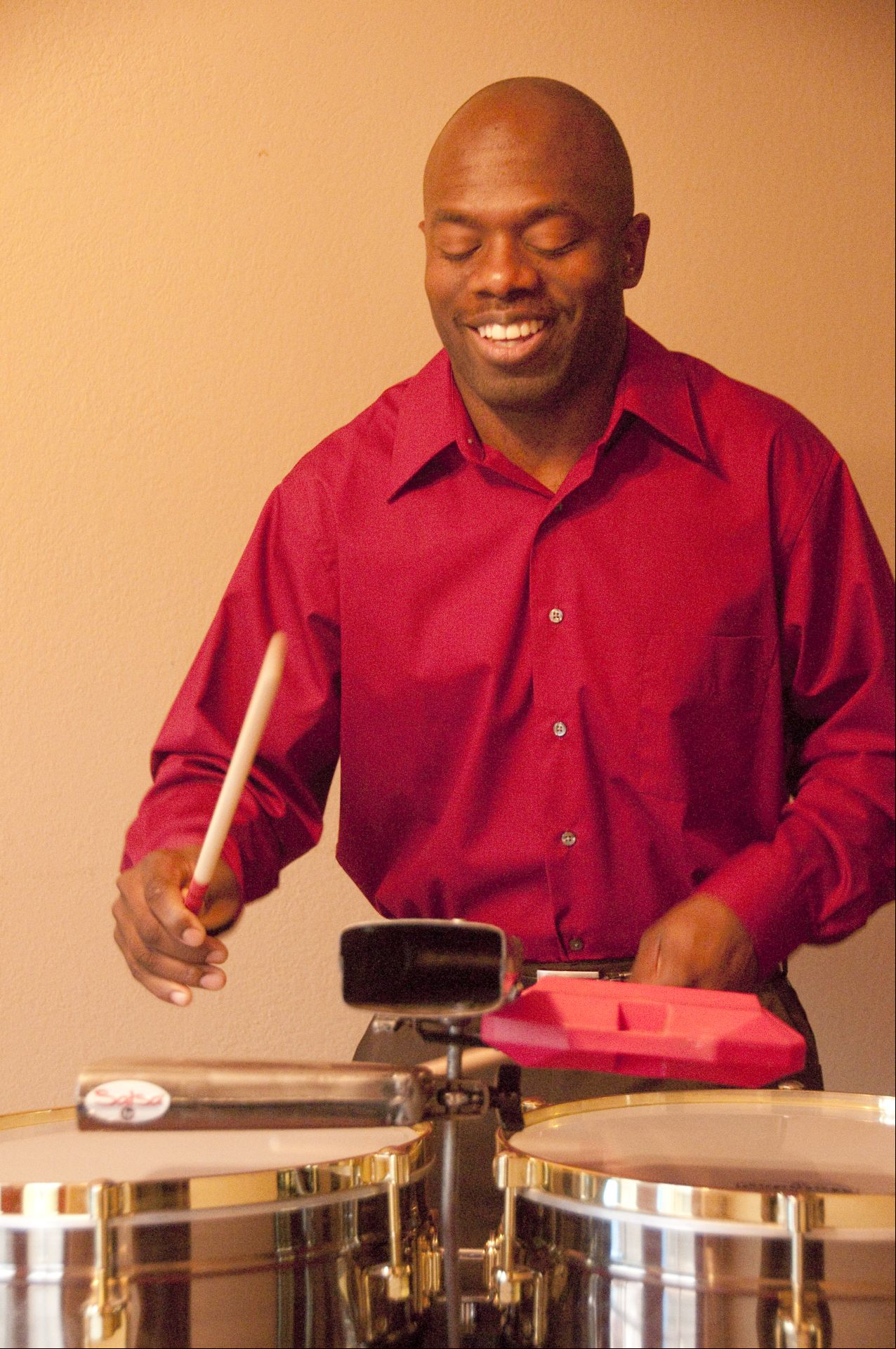 Carlitos Medrano_Carlitos_Timbales.jpg