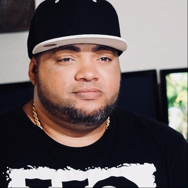 Lester Hojas